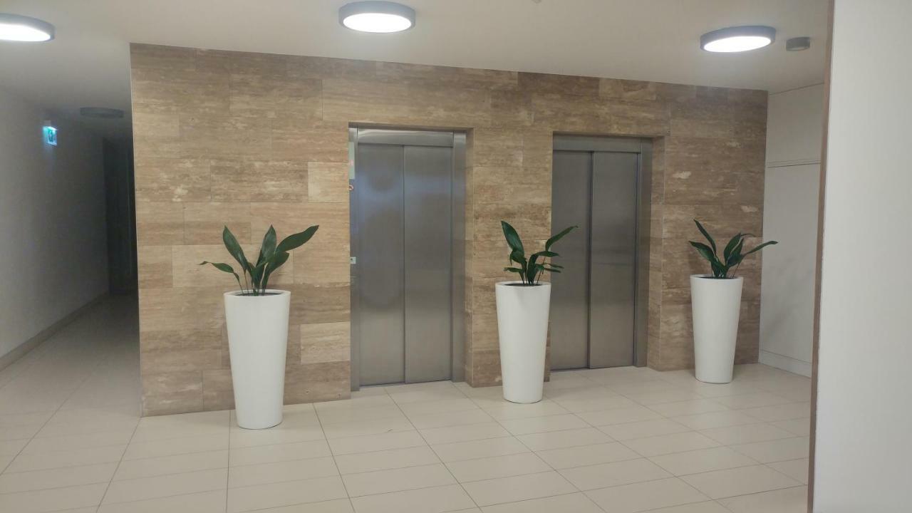 La Gioia Elegant Spacious Apartment คราคูฟ ภายนอก รูปภาพ